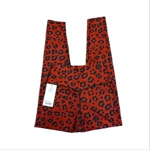 Cheetah leggings. Small